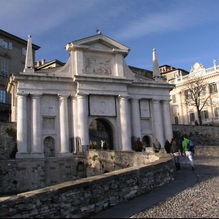 B&B Sotto Le Mura Bergamo Exterior foto